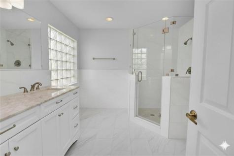 5240 NW 112th Way Coral Springs FL 33076