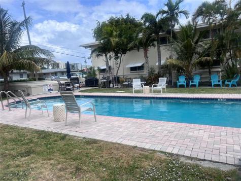 2850 NE 30th Street Fort Lauderdale FL 33306