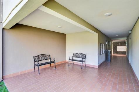 1690 NE 191st Street Miami FL 33179