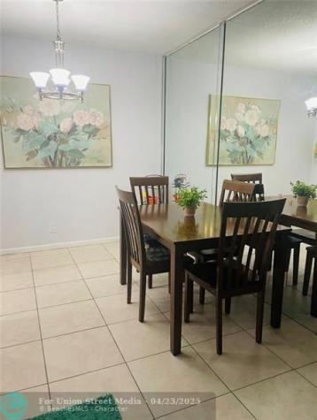 1431 S 14th Avenue Hollywood FL 33020