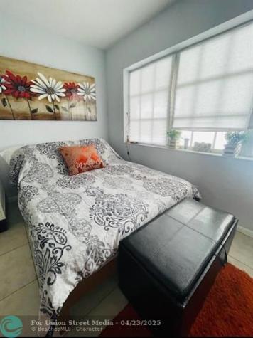 1431 S 14th Avenue Hollywood FL 33020