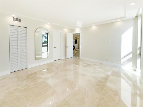 4800 Bayview Drive Fort Lauderdale FL 33308