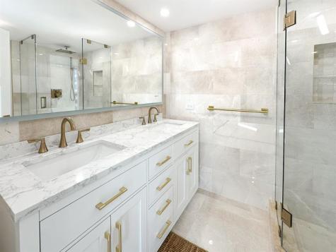 4800 Bayview Drive Fort Lauderdale FL 33308