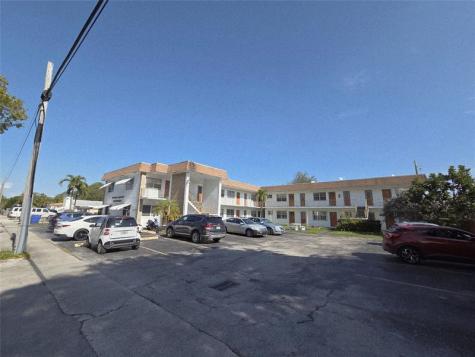 1007 N 19th Avenue Hollywood FL 33020