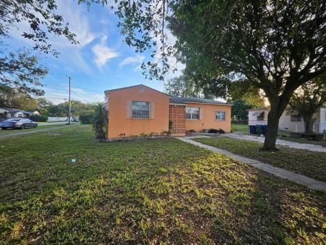 1600 NW 93rd Street Miami FL 33147