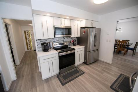 5320 Taylor Street Hollywood FL 33021