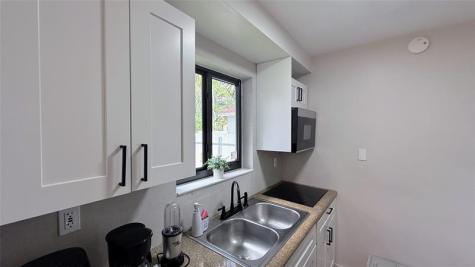 433 NW 15th Way Fort Lauderdale FL 33311