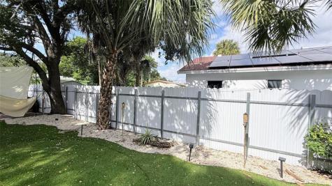 433 NW 15th Way Fort Lauderdale FL 33311