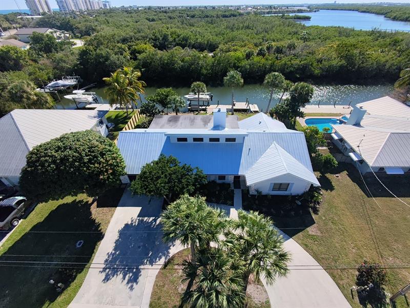 929 Jackson Way Hutchinson Island FL 34949