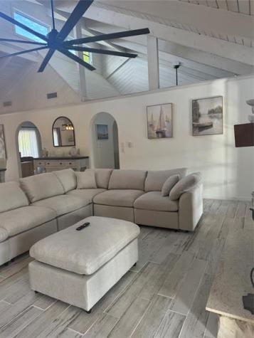 929 Jackson Way Hutchinson Island FL 34949