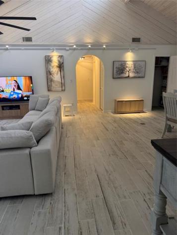 929 Jackson Way Hutchinson Island FL 34949