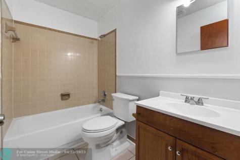6926 SW 45th Gainesville FL 32608