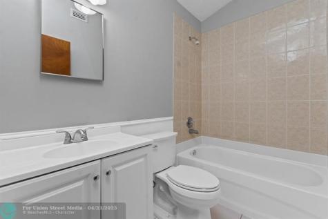 6926 SW 45th Gainesville FL 32608