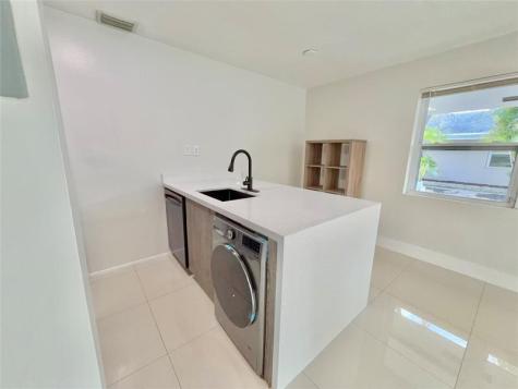 924 NE 17th Terrace Fort Lauderdale FL 33304