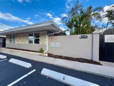 924 NE 17th Terrace Fort Lauderdale FL 33304