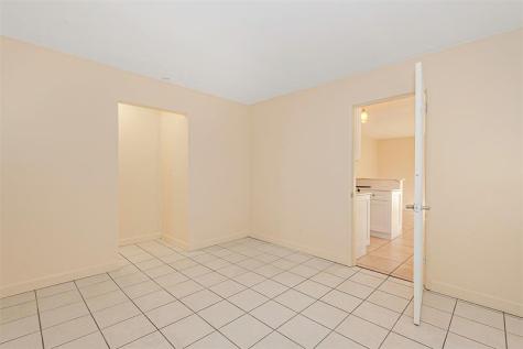 2581 NE 11th Court Pompano Beach FL 33062