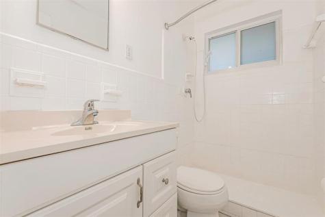2581 NE 11th Court Pompano Beach FL 33062