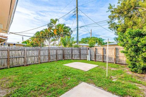2581 NE 11th Court Pompano Beach FL 33062