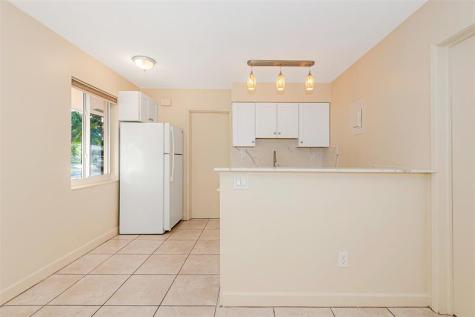 2581 NE 11th Court Pompano Beach FL 33062
