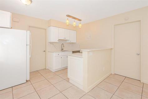 2581 NE 11th Court Pompano Beach FL 33062