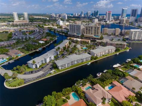 440 Paradise Isle Boulevard Hallandale Beach FL 33009