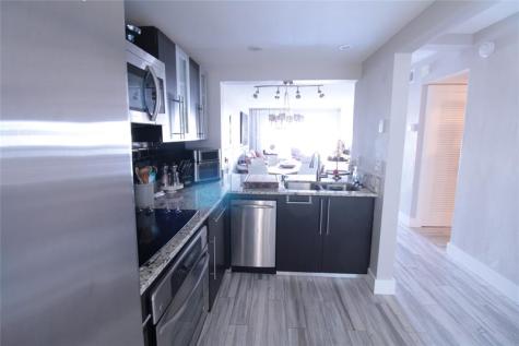 440 Paradise Isle Boulevard Hallandale Beach FL 33009