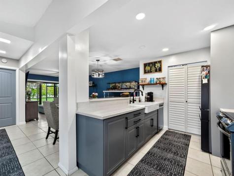 8009 NW 71st Court Tamarac FL 33321