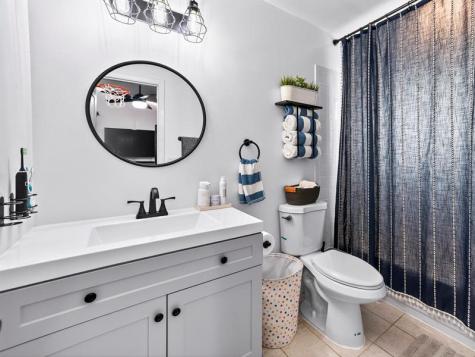 8009 NW 71st Court Tamarac FL 33321