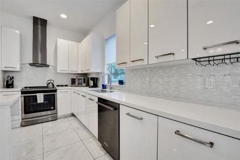 1371 N Ocean Boulevard Pompano Beach FL 33062