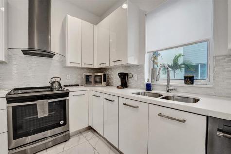 1371 N Ocean Boulevard Pompano Beach FL 33062