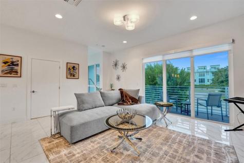 1371 N Ocean Boulevard Pompano Beach FL 33062