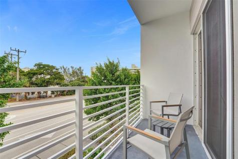 1371 N Ocean Boulevard Pompano Beach FL 33062
