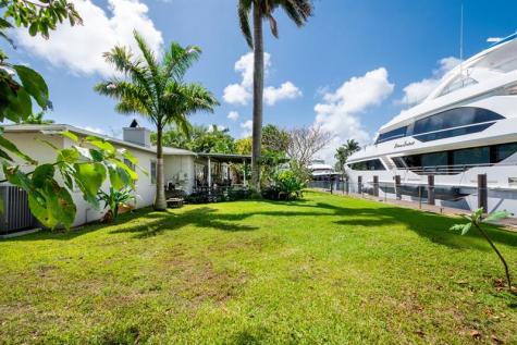 2337 SW 27th Avenue Fort Lauderdale FL 33312