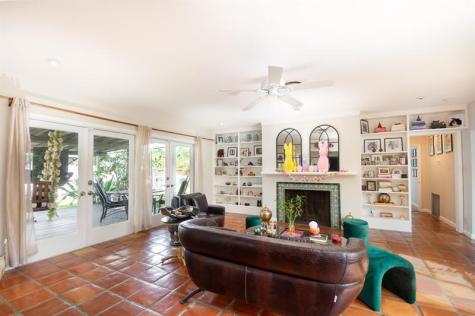 2337 SW 27th Avenue Fort Lauderdale FL 33312