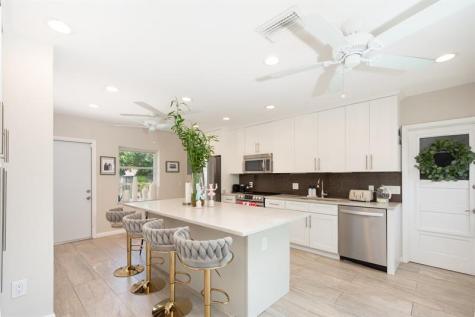 2337 SW 27th Avenue Fort Lauderdale FL 33312