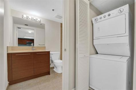 2681 N Flamingo Road Fort Lauderdale FL 33323