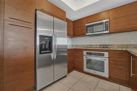 2681 N Flamingo Road Fort Lauderdale FL 33323