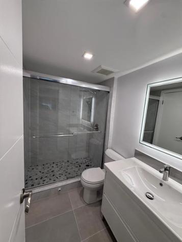 16465 NE 22nd Avenue North Miami Beach FL 33160
