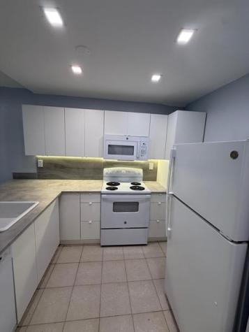 16465 NE 22nd Avenue North Miami Beach FL 33160