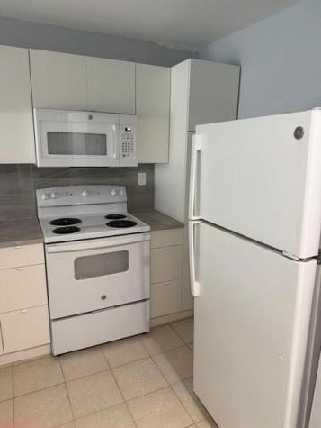 16465 NE 22nd Avenue North Miami Beach FL 33160
