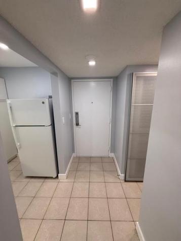 16465 NE 22nd Avenue North Miami Beach FL 33160