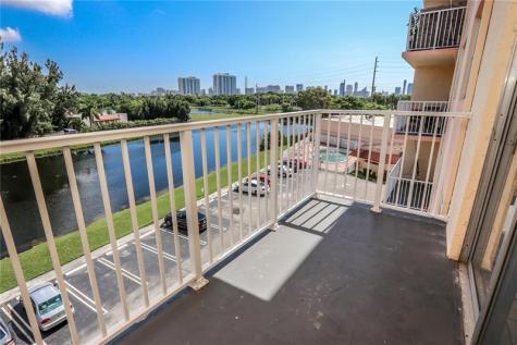 16465 NE 22nd Avenue North Miami Beach FL 33160