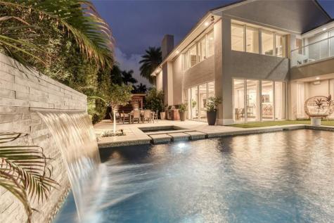 524 Poinciana Drive Fort Lauderdale FL 33301