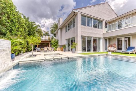 524 Poinciana Drive Fort Lauderdale FL 33301
