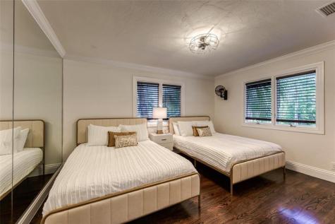 524 Poinciana Drive Fort Lauderdale FL 33301