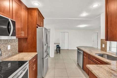 290 NW 65th Avenue Margate FL 33063