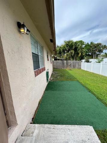 1984 SW 28th Lane Fort Lauderdale FL 33312