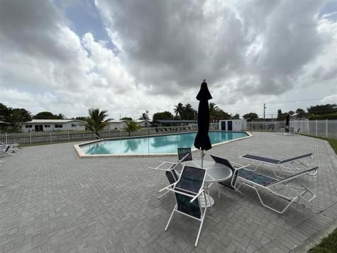 8405 NW 61st Street Tamarac FL 33321