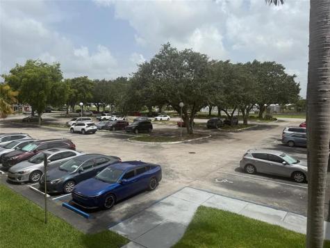 8405 NW 61st Street Tamarac FL 33321