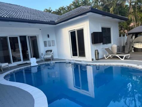830 Bailey Street Boca Raton FL 33487